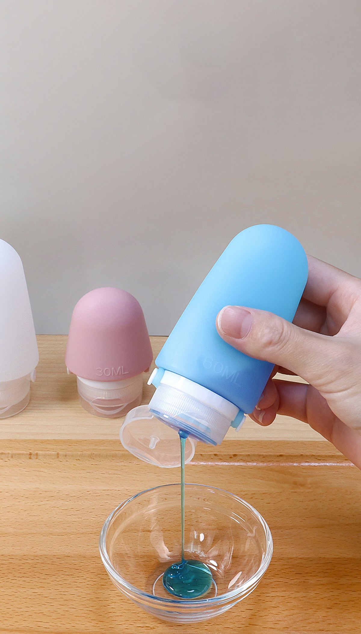 3oz Leak Proof Refillable Travel Accessories for Shampoo Conditioner W/Handle