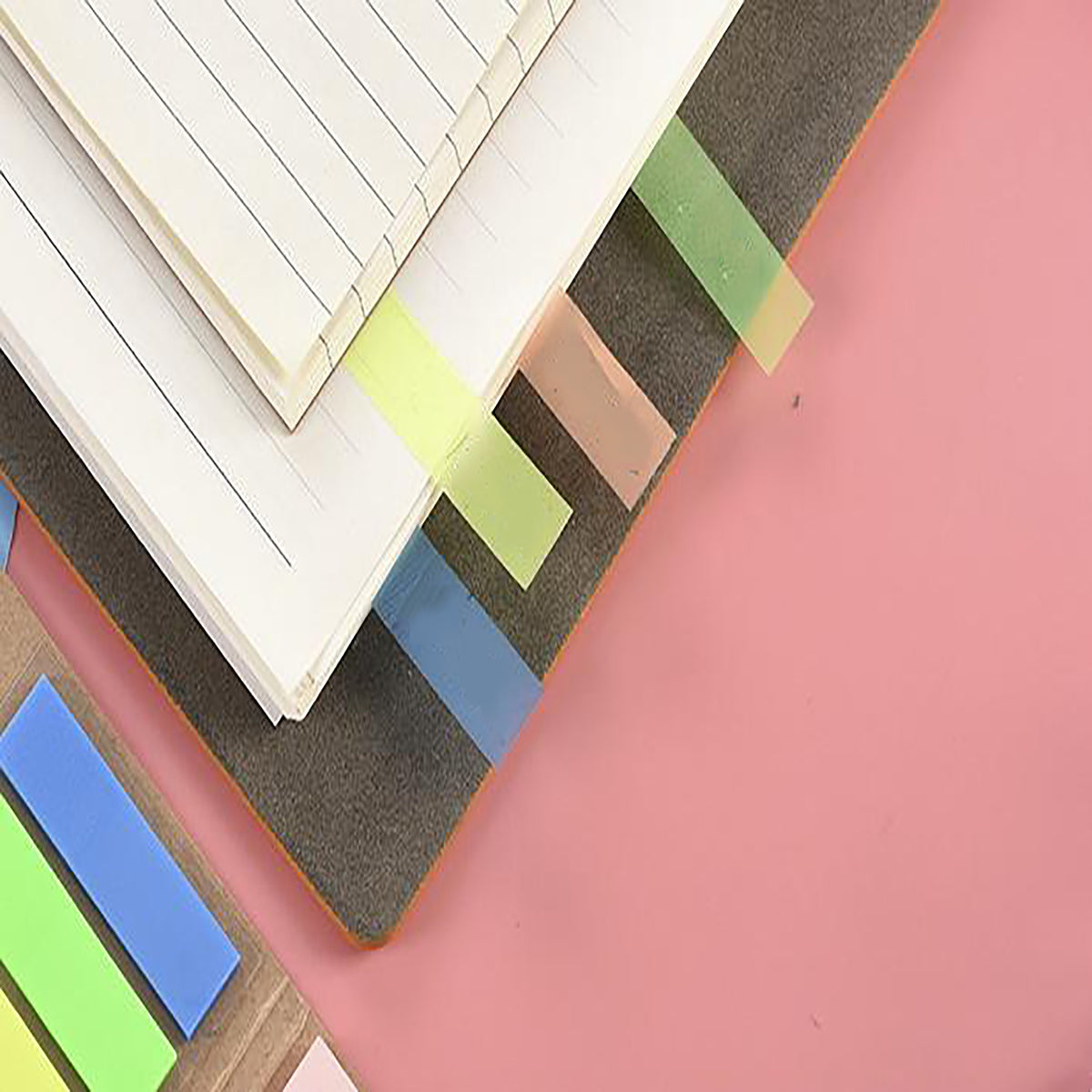 Demonstration of the use of sticky notes