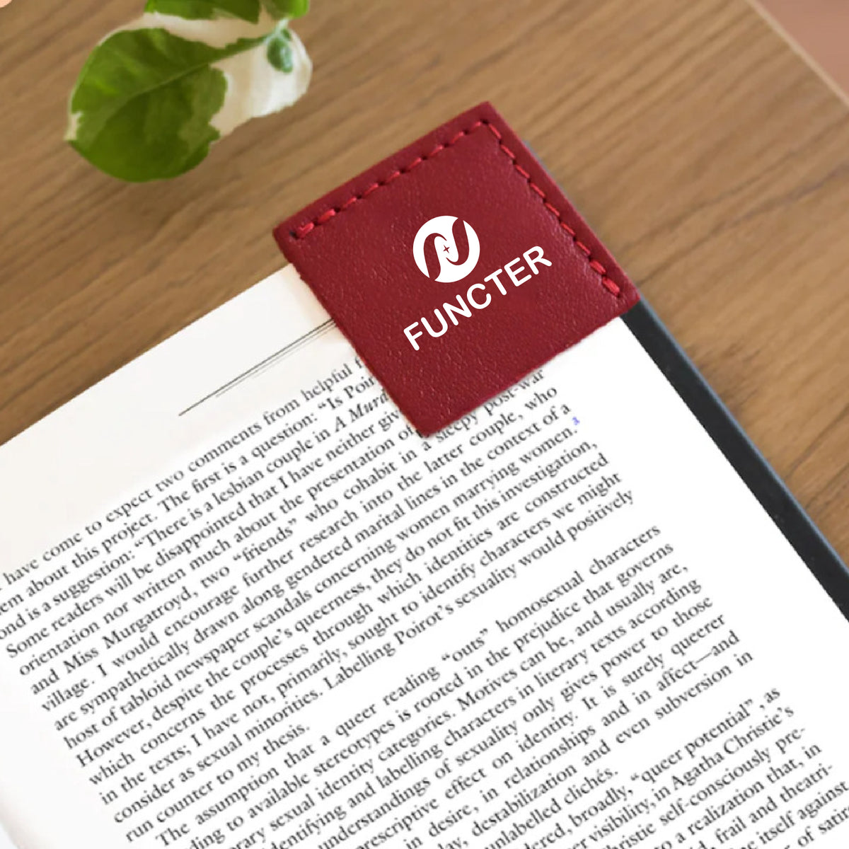 PU Leatherette Square Page Corner Mini Bookmark for Book Lover, Reader, Book Worm