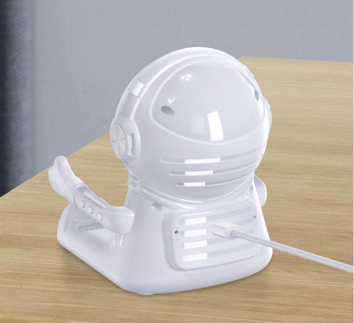 Astronaut Magnet Wireless Fast Charger Stand Dock
