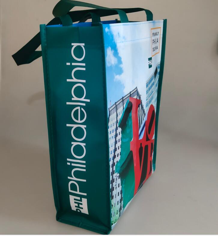 Laminated Non-Woven Tote Bag w/Matte Surface