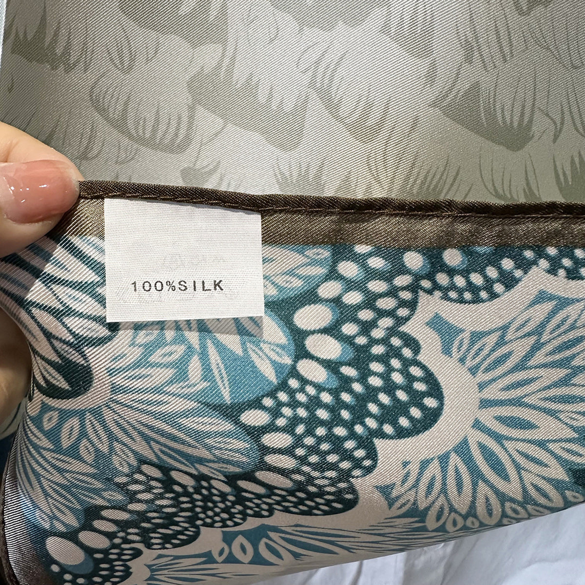 Custom 26" x 26" 100% Silk Hair Wrap Twill Silk Satin Headband