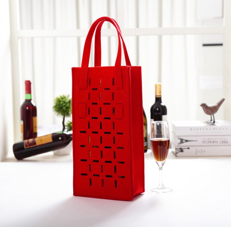 Two Bottle Felt Sleeve w/Handle