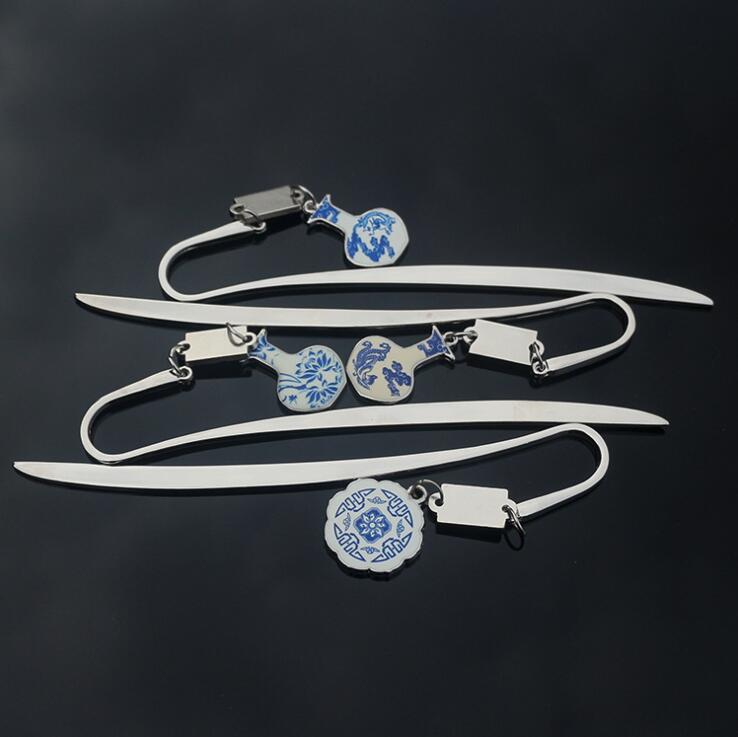 Metal Bookmark w/Wealth Totem Pendant