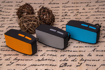 Stereo Wireless Speaker Music Player w/Lanyard