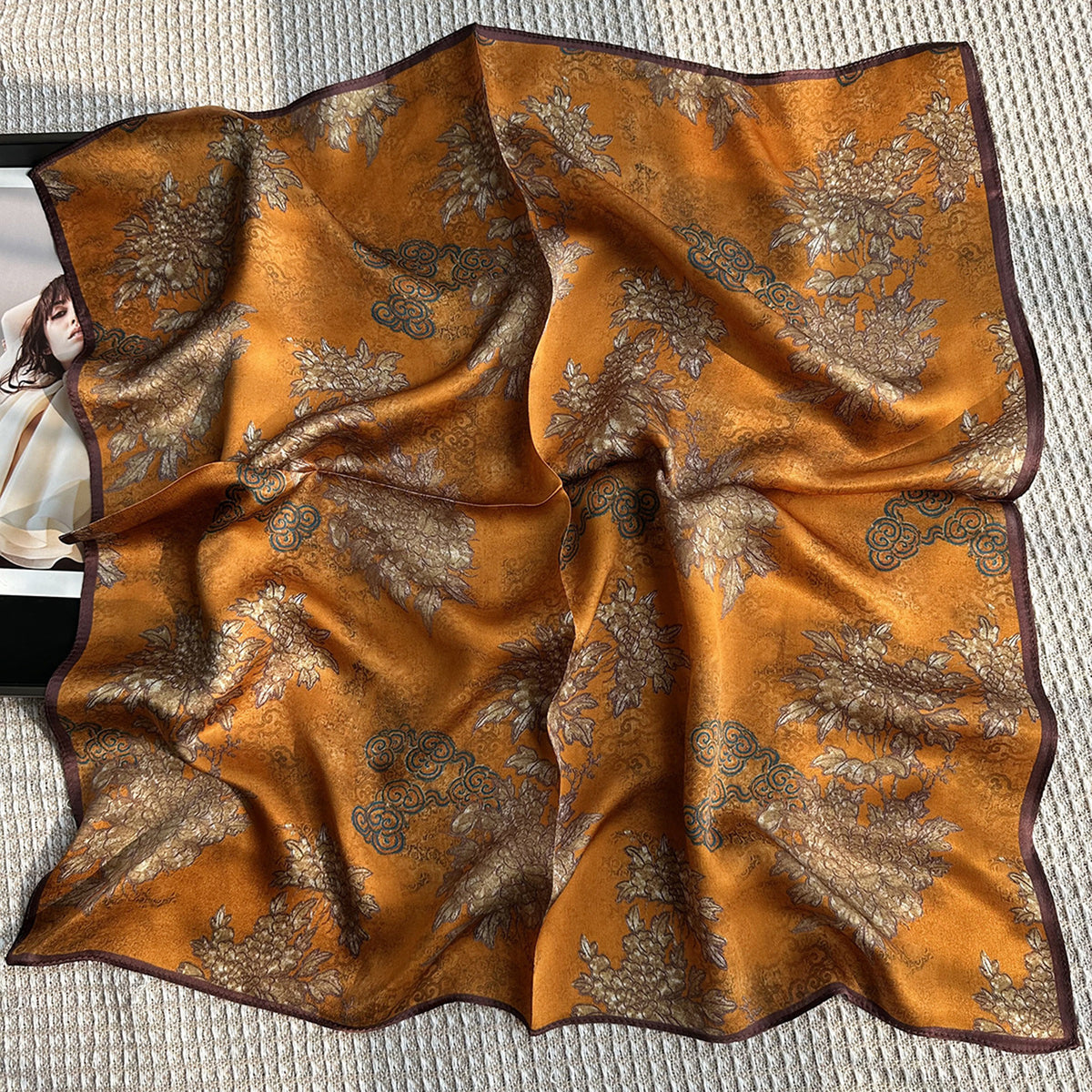 Custom 25.6" x 25.6" 100% Mulberry Silk Neck Scarf Silk Satin Hair Wrapping