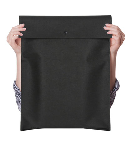 13.4 x 17.3" Non Woven Concealed Buckle Clothing Bag