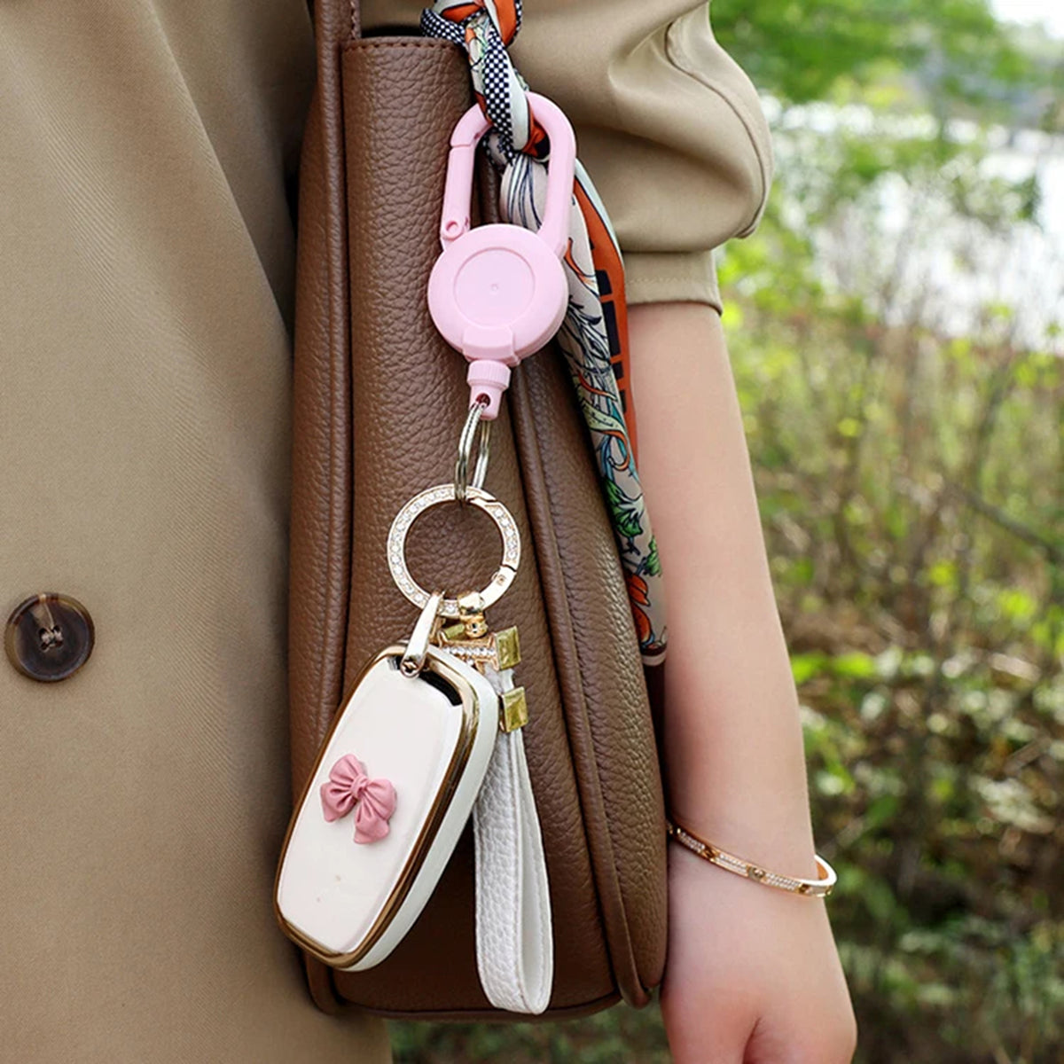 Outdoor Retractable Multitool Carabiner Badge Holder With Key Ring