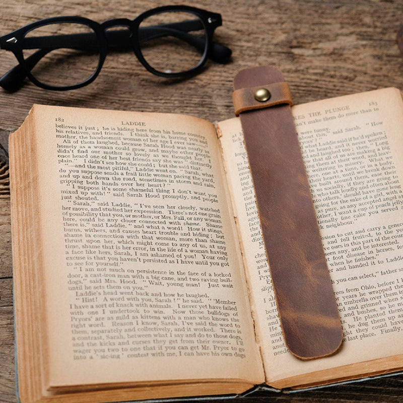 PU Leather Bookmark Classic Stitched Bookmark Page Markers Reading Gifts