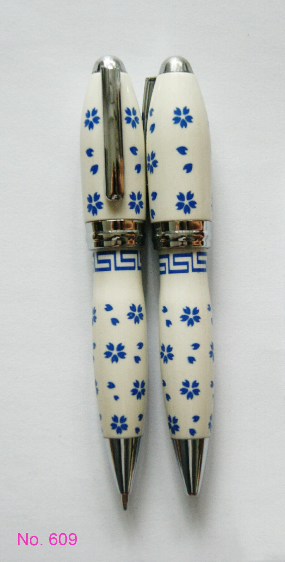 Retractable Ballpoint Pen Printed w/China Ancient Porcelain Pattern