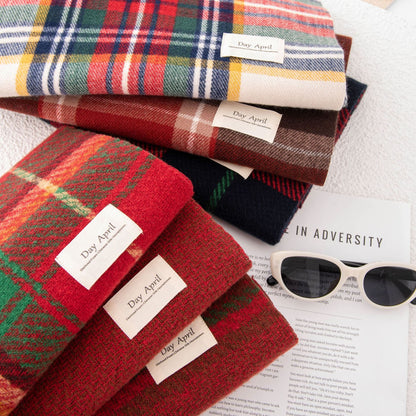 79'' Polyester Tartan Scarf Warm Autumn Winter Scarf Fringed Scarf - Embroidery