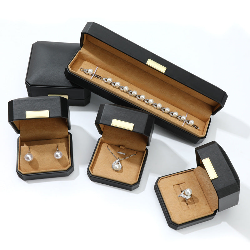 Octagonal Jewelry Boxes PU Leather Necklace Boxes Gift Boxes Jewelry Case for Pendants