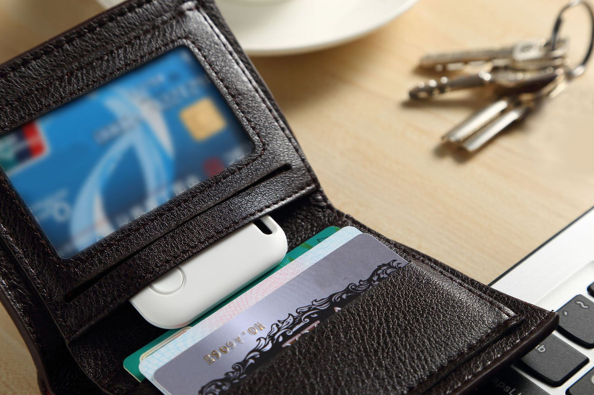 Square-Shaped Wireless Smart Tracker Anti-Lost Device Keychain Key Finder
