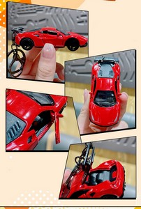 Mini Simulation Sports Car Model Keychain Classic Car Shaped Keychain