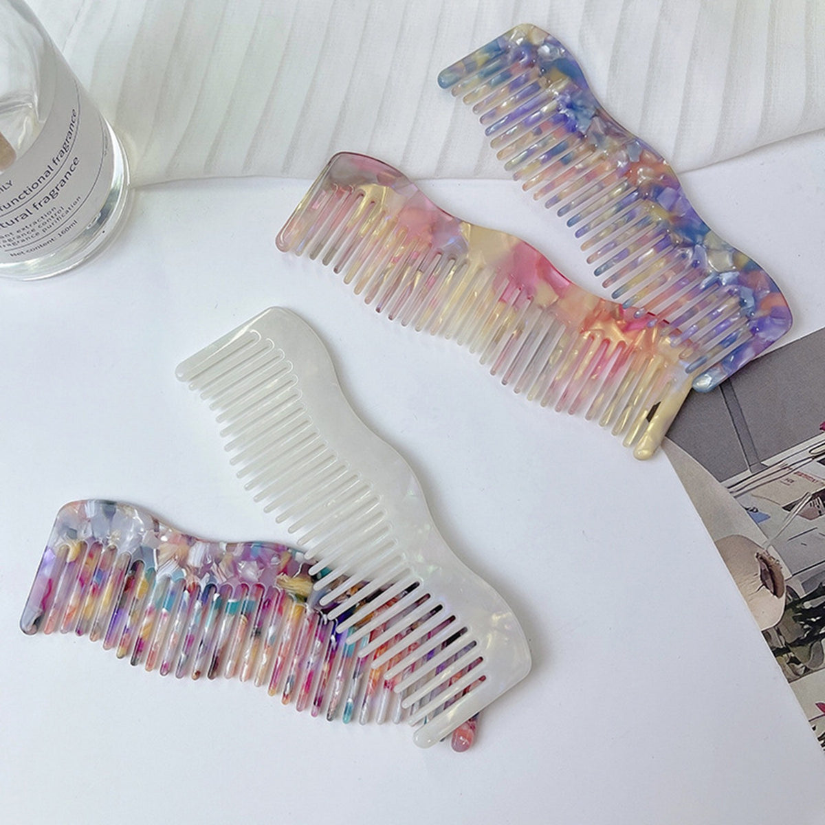 Portable & Elegan Wavy Acetate Comb Travel Hairbrush