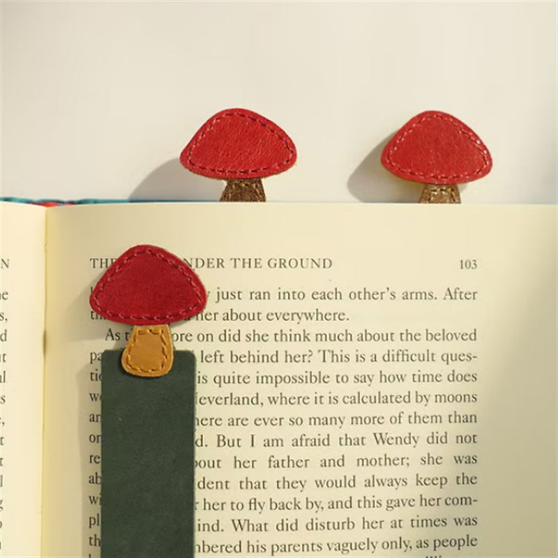 PU Leather Mushroom Bookmark Classic Stitched Bookmark Page Markers Reading Gifts