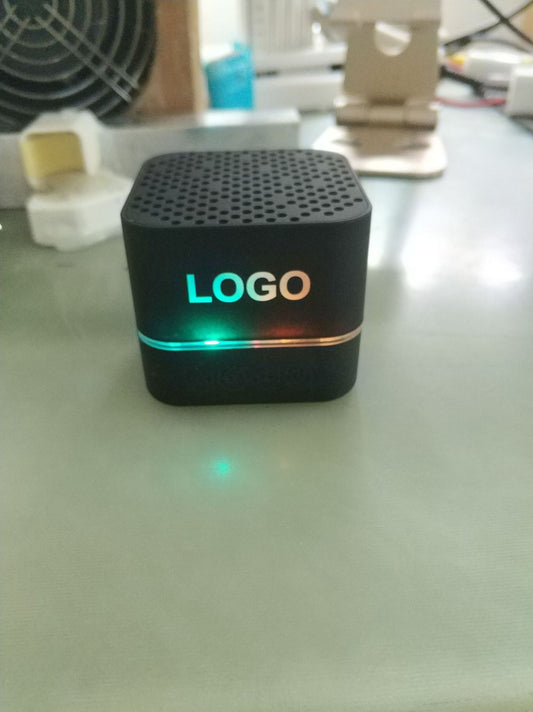Light Up Logo Water-resistance Wireless Speaker