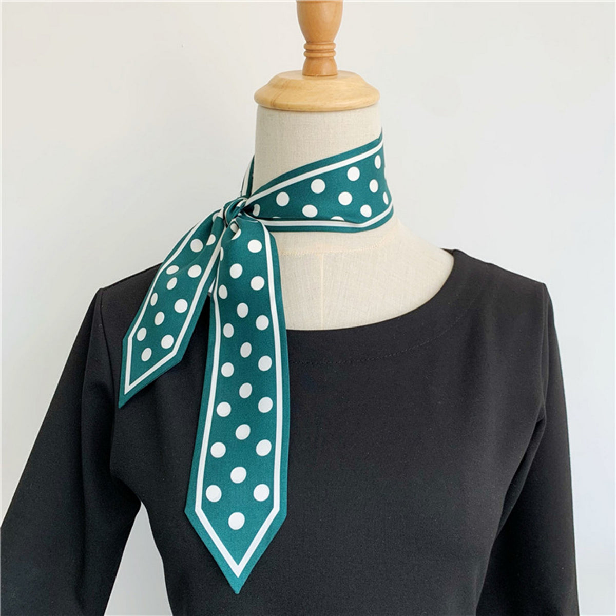 Custom 35" x 2.4" 100% Silk Neck Scarf Twill Silk Ribbons Handbag Wrap