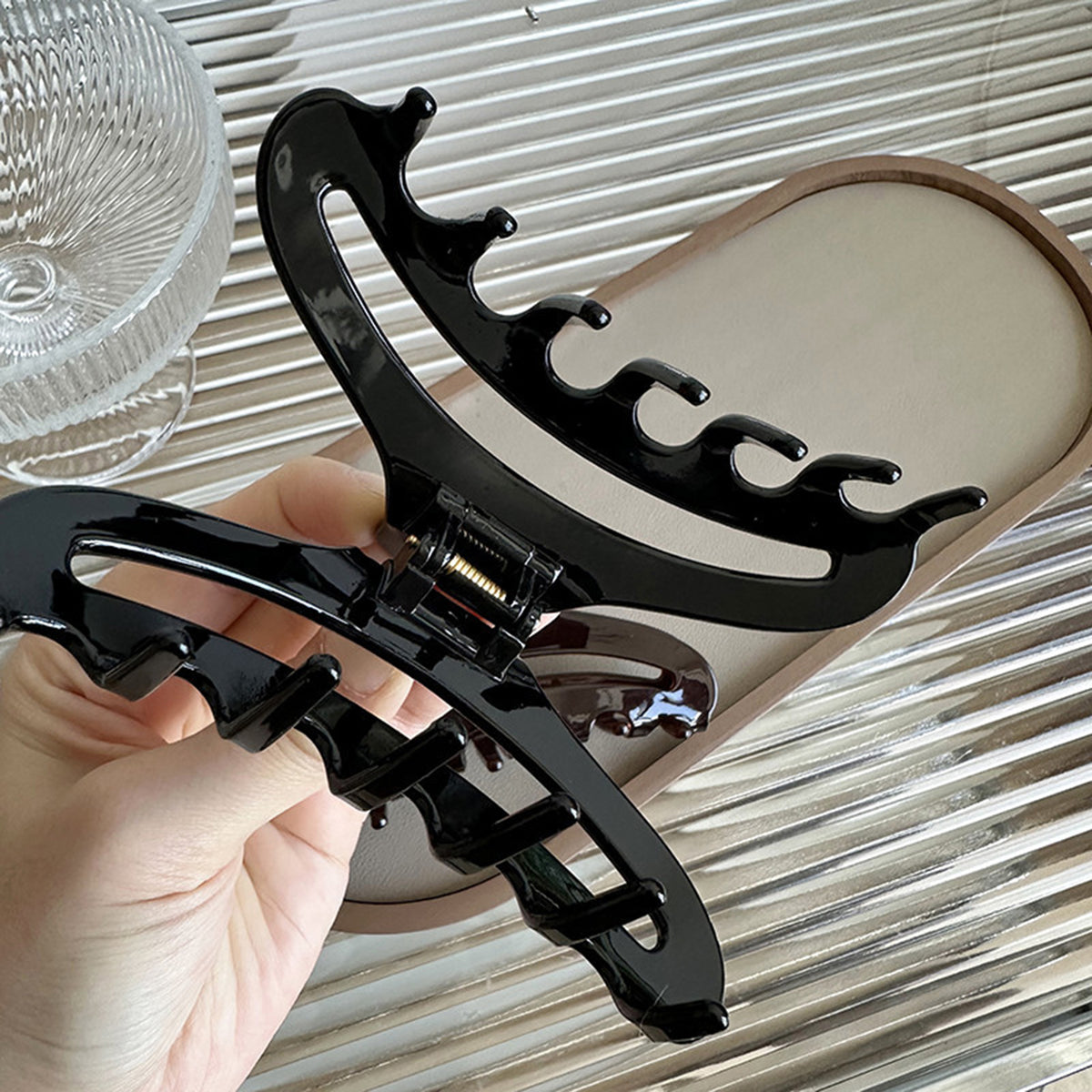 French Hollow-Out Acetate Fashion Hair Claw Clips