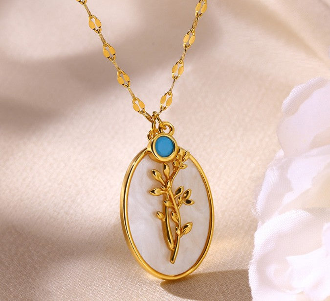 Gold Plated Iris Flower Necklace, Three-Dimensional Floral Necklace