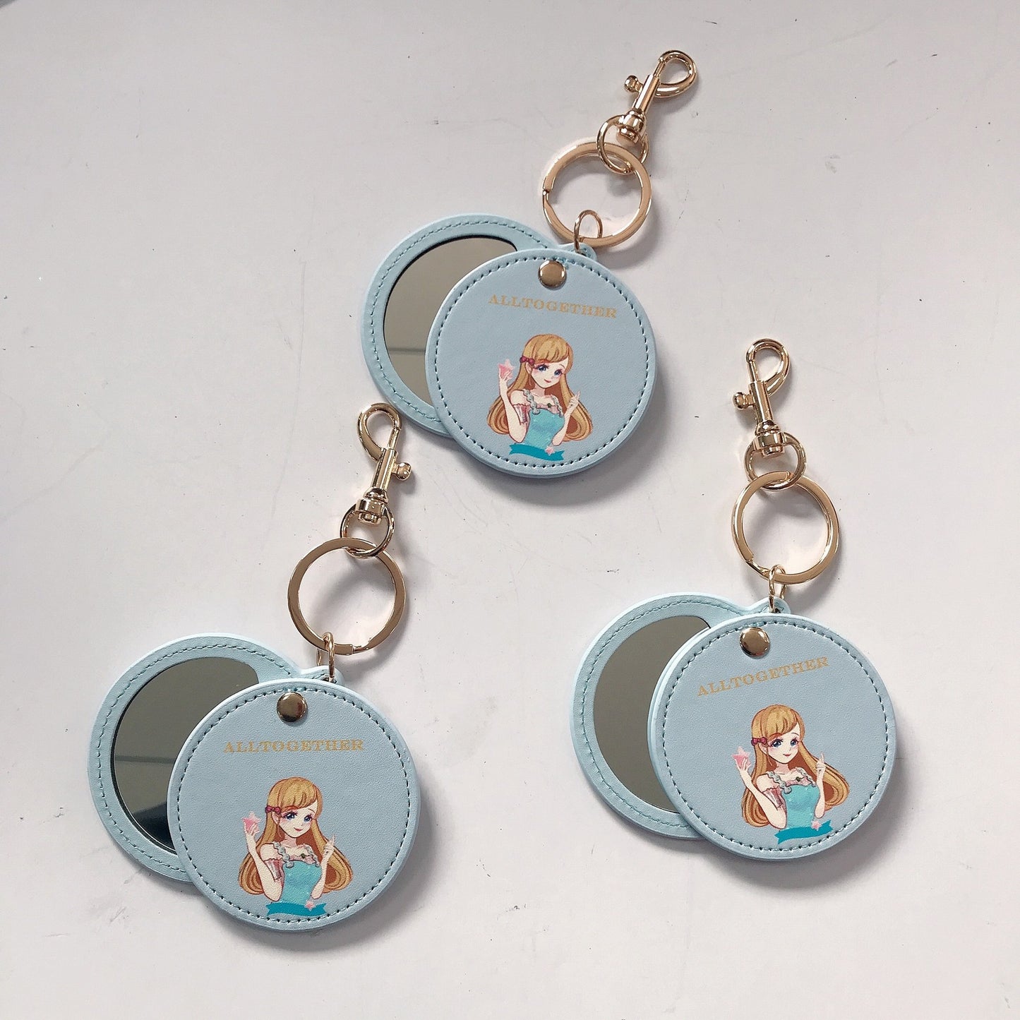 Round Shape PU Mirror W/A Keychain
