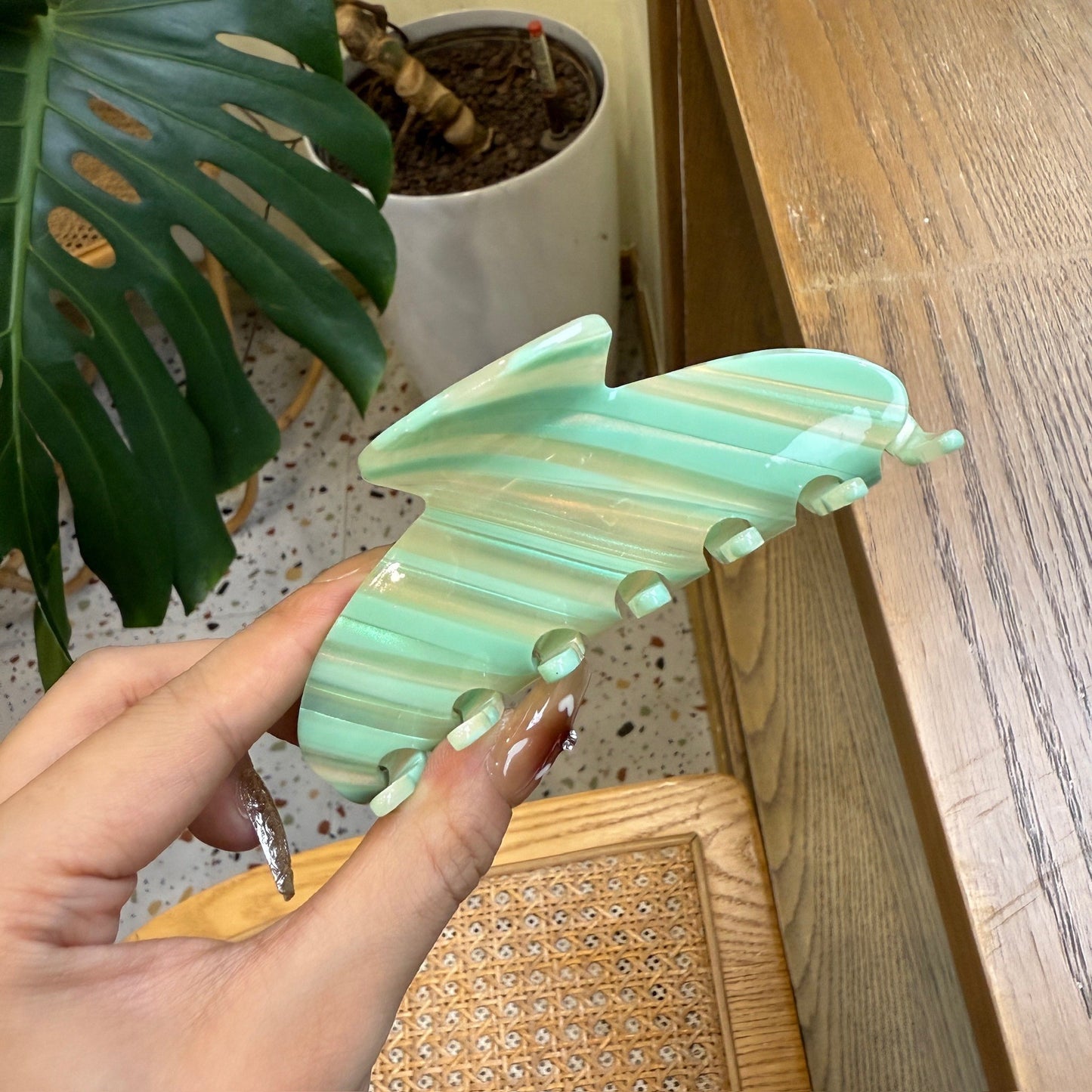 4" Wavy Cellulose Acetate Hair Claw Clips Hair Clips Hairpin Head Accessories