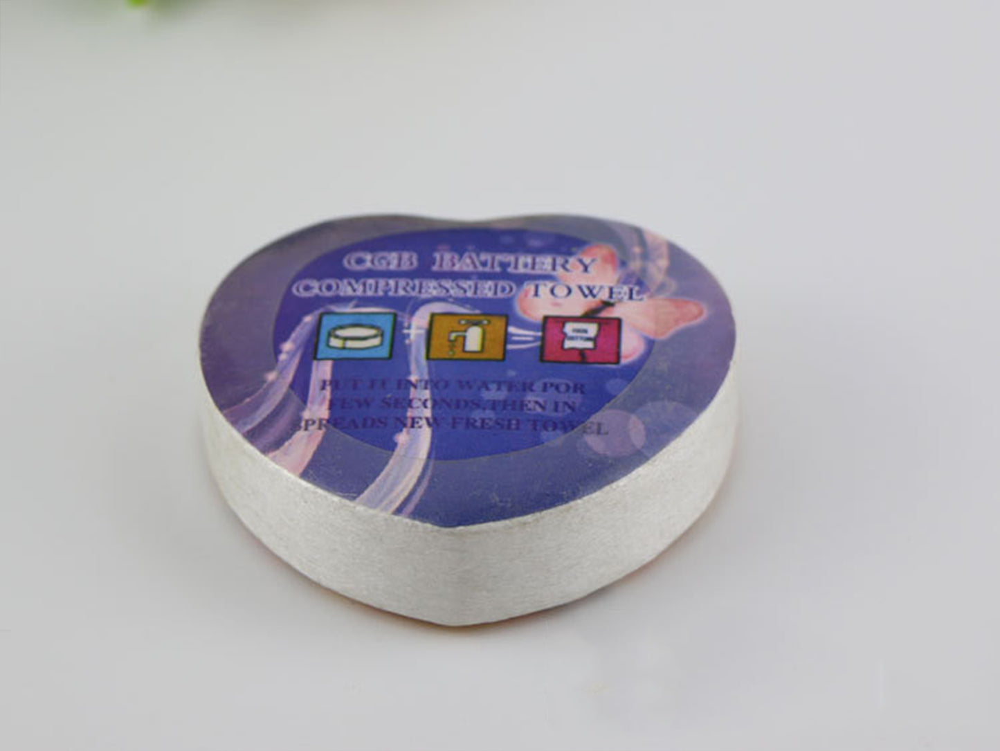 11.82 x 27.58" Heart Shaped Compressed Towel