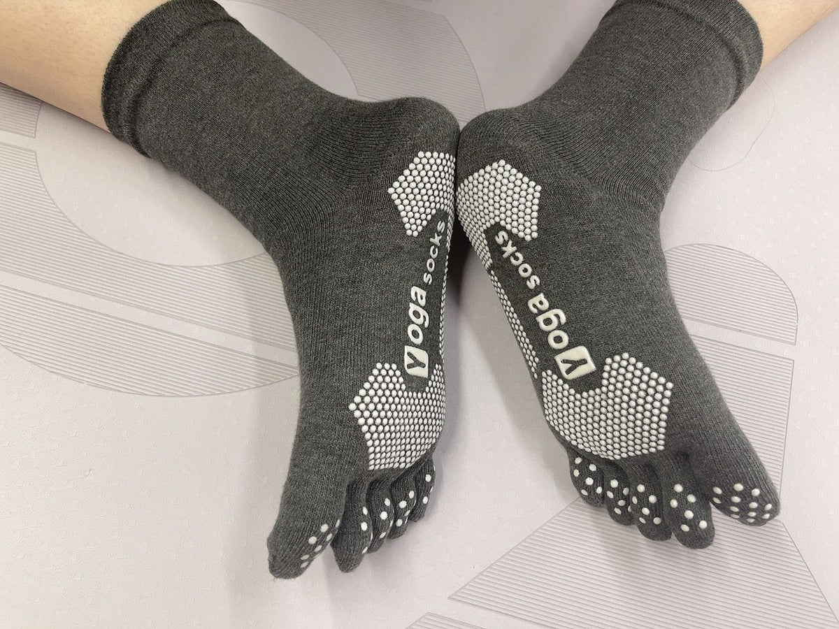 Yoga Socks for Women & Men Full Toe Non Slip Sticky Grip Accessories for Yoga, Barre, Pilates