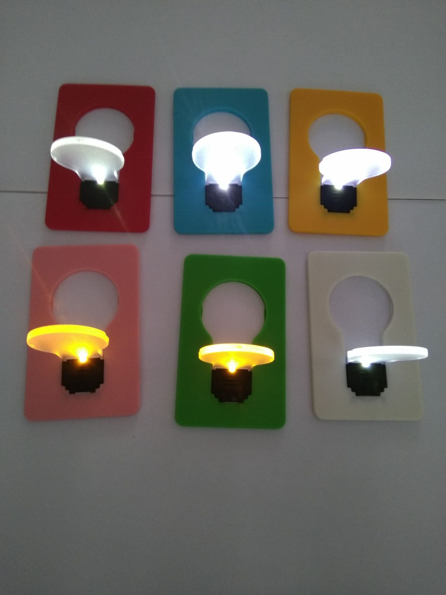Foldable Credit Card Size LED Lamp