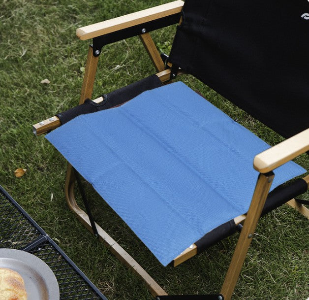 Folding 3 Layers Camping Waterproof Sitting Mat
