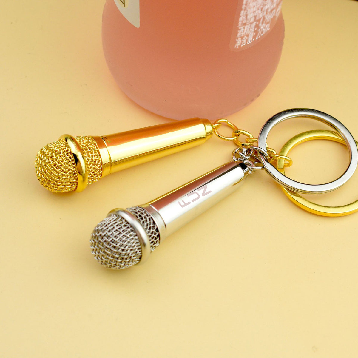 Creative Metal Microphone Shape Keychain