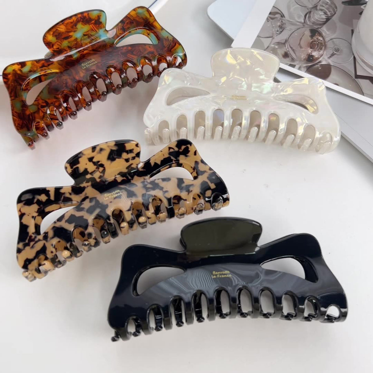 Oversized Bow Openwork Claw Clip