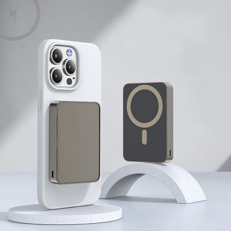 10000mAh Ultra Thin Magnetic Wireless Power Bank