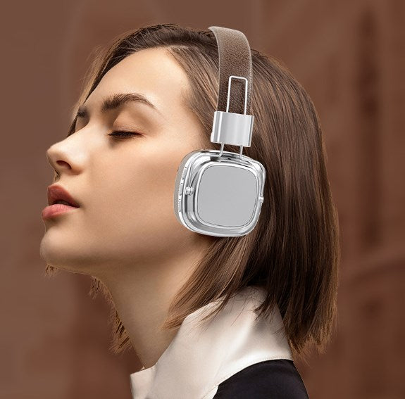 Retro Classic Metal Wireless Noise Cancelling Headphones