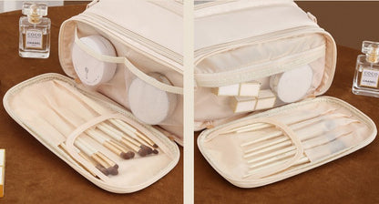 Detail(side pocket interior)