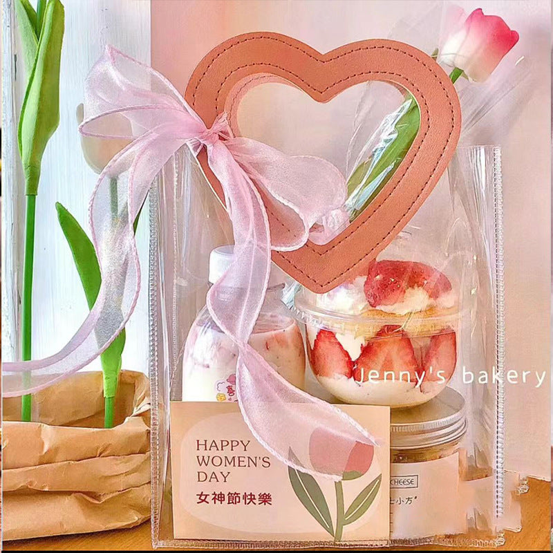 In use(flag, gift in the bag and ribbon are not included)